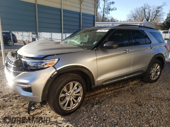 2024 Ford Explorer XLT with VIN 1FMSK7DH9RGA53632, listed as a Copart auction lot 45602795 with 3,363 mi miles and Salvage Title. Bid and sale history available at carsss.com. Image 1.