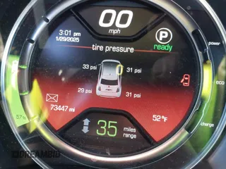 2017 FIAT 500e with VIN 3C3CFFGE6HT682417, listed as a IAAI auction lot 41432822 with 73,447 mi miles. Bid and sale history available at carsss.com. Image 7.
