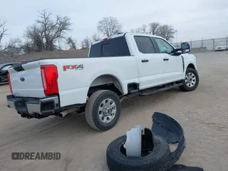 2024 Ford Super Duty F-250 SRW XL with VIN 1FT7W2BN6REE07936, listed as a IAAI auction lot 41424610 with 5,067 mi miles. Bid and sale history available at carsss.com. Image 4.