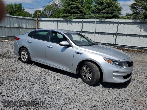 2016 Kia Optima LX z VIN 5XXGT4L32GG026465, wystawiony jako Copart lot #59216175 z przebiegiem 325 587 mil mil oraz Czysty tytuł • Clean title. Historia ofert i sprzedaży dostępna na DreamBid. Obrazek 4.