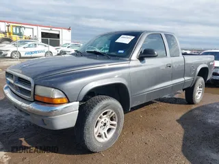 2004 Dodge Dakota SLT with VIN 1D7HG42N44S618405, listed as a IAAI auction lot 40895893 with 172,324 mi miles. Bid and sale history available at carsss.com. Image 2.