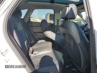 2018 Audi Q5 Premium with VIN WA1ANAFY8J2004645, listed as a Copart auction lot 52393465 with 128,601 mi miles and Clean Title. Bid and sale history available at carsss.com. Image 11.