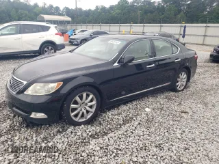 2008 Lexus LS 460 z VIN JTHBL46F885059667, wystawiony jako Copart lot #58533145 z przebiegiem 261 040 mil mil oraz Szkoda całkowita • Salvage title. Historia ofert i sprzedaży dostępna na DreamBid. Obrazek 1.