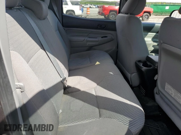 2014 Toyota Tacoma PreRunner z VIN 5TFJU4GN2EX054013, wystawiony jako Copart lot #56953795 z przebiegiem 183 484 mil mil oraz Szkoda całkowita • Salvage title. Historia ofert i sprzedaży dostępna na DreamBid. Obrazek 10.