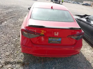2025 Honda Civic Si z VIN 2HGFE1E57SH474212, wystawiony jako IAAI lot #41847806 z przebiegiem 1 003 mil mil oraz . Historia ofert i sprzedaży dostępna na DreamBid. Obrazek 16.