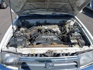 1998 Toyota 4Runner SR5 с VIN JT3GN86R5W0057330, выставлен на аукционе IAAI как лот 41970134 с пробегом 252 753 миль миль и . История ставок и продаж доступна на DreamBid. Изображение 10.