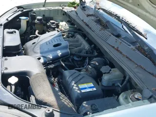 2008 Hyundai Tucson SE with VIN KM8JN72D78U823670, listed as a IAAI auction lot 42631548 with 212,203 mi miles and . Bid and sale history available at DreamBid. Image 12.