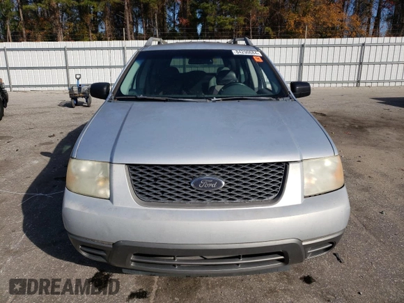 2005 Ford Freestyle SE with VIN 1FMZK01105GA19828, listed as a Copart auction lot 84290684 with 231,841 mi miles and Salvage Title. Bid and sale history available at carsss.com. Image 5.