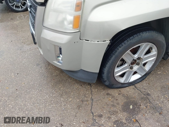 2011 GMC Terrain SLT-1 with VIN 2CTALUEC4B6440856, listed as a IAAI auction lot 41444939 with 239,580 mi miles and . Bid and sale history available at carsss.com. Image 6.