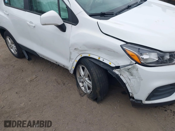 2020 Chevrolet Trax LS with VIN KL7CJKSB3LB049512, listed as a IAAI auction lot 41498513 with 56,649 mi miles and . Bid and sale history available at DreamBid. Image 6.