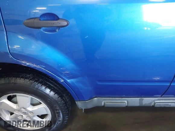 2012 Ford Escape XLS z VIN 1FMCU0C7XCKB44251, wystawiony jako IAAI lot #42151121 z przebiegiem 180 851 mil mil oraz . Historia ofert i sprzedaży dostępna na DreamBid. Obrazek 15.