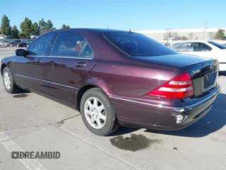 2001 Mercedes-Benz S 320/430/500 with VIN WDBNG70J71A176556, listed as a IAAI auction lot 41670167 with 91,328 mi miles and . Bid and sale history available at carsss.com. Image 3.