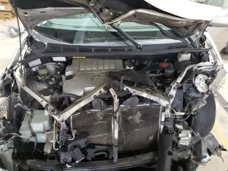 2010 Toyota Sienna XLE с VIN 5TDYK4CC9AS342961, выставлен на аукционе Copart как лот 60057105 с пробегом Не указан миль и Списание • Salvage title. История ставок и продаж доступна на DreamBid. Изображение 12.
