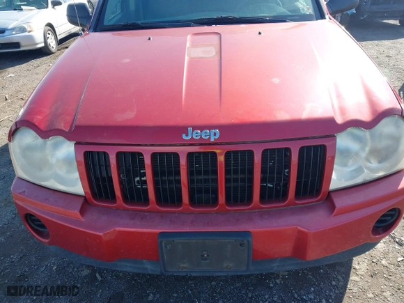2006 Jeep Grand Cherokee Laredo with VIN 1J4GR48KX6C128491, listed as a IAAI auction lot 41949301 with 183,791 mi miles. Bid and sale history available at carsss.com. Image 6.