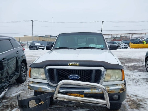 2004 Ford Ranger XL Fleet with VIN 1FTZR15E64PB21832, listed as a IAAI auction lot 41453927 with 192970 miles. Bid and sale history available at carsss.com. Image 12.