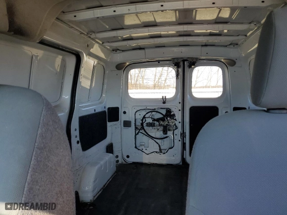 2014 Nissan NV200 SV with VIN 3N6CM0KN3EK699969, listed as a Copart auction lot 47277265 with 192,046 mi miles and Clean Title. Bid and sale history available at carsss.com. Image 10.