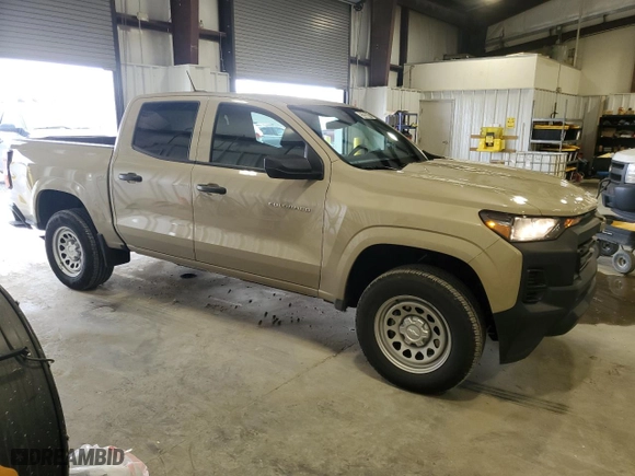 2024 Chevrolet Colorado 2WD Work Truck with VIN 1GCGSBEC8R1195005, listed as a Copart auction lot 52358615 with 11,677 mi miles and Clean Title. Bid and sale history available at carsss.com. Image 4.