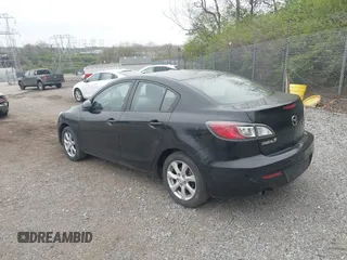 2013 Mazda 3 i SV with VIN JM1BL1TG5D1835672, listed as a IAAI auction lot 42009884 with 96,097 mi miles. Bid and sale history available at carsss.com. Image 3.