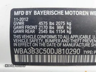2013 BMW 3 Series 328i xDrive z VIN WBA3B3C50DJ810290, wystawiony jako IAAI lot #42188744 z przebiegiem 137 493 mil mil oraz . Historia ofert i sprzedaży dostępna na DreamBid. Obrazek 9.