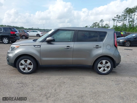 2019 Kia Soul with VIN KNDJN2A23K7673604, listed as a IAAI auction lot 42113528 with 147,474 mi miles. Bid and sale history available at carsss.com. Image 14.