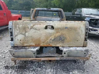 2011 Ford F-350 XL z VIN 1FT8X3DT2BEA71209, wystawiony jako Copart lot #68060374 z przebiegiem Nie podano mil oraz Nie do naprawy • Non repairable. Historia ofert i sprzedaży dostępna na DreamBid. Obrazek 6.