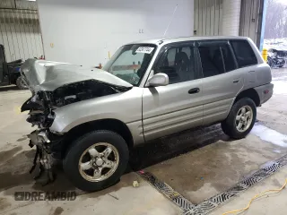 2000 Toyota RAV4 with VIN JT3HP10VXY7162726, listed as a Copart auction lot 83347744 with 0 mi miles and Salvage Title. Bid and sale history available at carsss.com. Image 1.