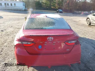 2022 Toyota Camry SE with VIN 4T1G11AK5NU011038, listed as a IAAI auction lot 41747805 with 41,044 mi miles. Bid and sale history available at carsss.com. Image 17.