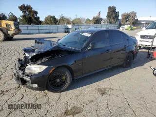 2010 BMW 3 Series 328i with VIN WBAPH5G57ANM34861, listed as a Copart auction lot 52914535 with 123,866 mi miles and Salvage Title. Bid and sale history available at DreamBid. Image 1.