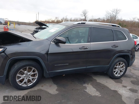 2018 Jeep Cherokee Latitude Plus with VIN 1C4PJLLB6JD518537, listed as a IAAI auction lot 41458748 with 82,093 mi miles. Bid and sale history available at carsss.com. Image 14.