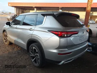 2022 Mitsubishi Outlander SE z VIN JA4J3UA88NZ023157, wystawiony jako IAAI lot #41357953 z przebiegiem 34 081 mil mil oraz . Historia ofert i sprzedaży dostępna na DreamBid. Obrazek 3.