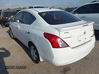 2014 Nissan Versa SV with VIN 3N1CN7AP5EL853686, listed as a IAAI auction lot 42058524 with 156,947 mi miles. Bid and sale history available at carsss.com. Image 3.