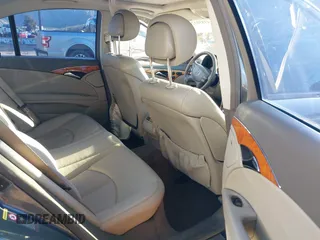 2008 Mercedes-Benz E-Class Luxury 3.5L with VIN WDBUF56X58B261012, listed as a IAAI auction lot 41858226 with 241,333 mi miles. Bid and sale history available at carsss.com. Image 8.