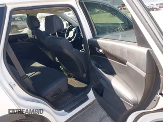 2017 Kia Sorento LX с VIN 5XYPGDA56HG191084, выставлен на аукционе IAAI как лот 42087432 с пробегом 74 159 миль миль и . История ставок и продаж доступна на DreamBid. Изображение 8.