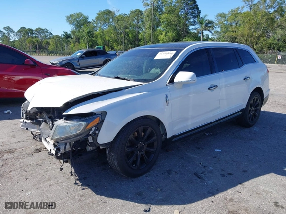 2013 Lincoln MKT EcoBoost with VIN 2LMHJ5AT9DBL58448, listed as a IAAI auction lot 41740348 with NaN miles. Bid and sale history available at carsss.com. Image 17.