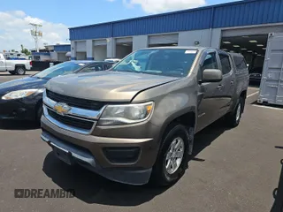 2016 Chevrolet Colorado 4WD WT z VIN 1GCGTBE36G1308198, wystawiony jako IAAI lot #42636541 z przebiegiem 157 667 mil mil oraz . Historia ofert i sprzedaży dostępna na DreamBid. Obrazek 1.