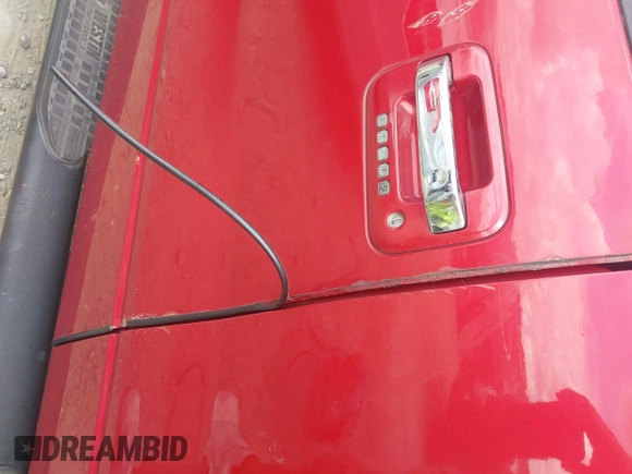 2011 Ford F-150 XLT with VIN 1FTFW1ETXBFC47317, listed as a IAAI auction lot 42638490 with 286,856 mi miles and . Bid and sale history available at DreamBid. Image 22.