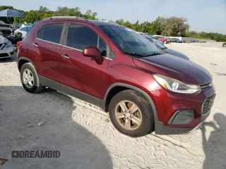 2017 Chevrolet Trax LT with VIN 3GNCJLSB0HL155955, listed as a Copart auction lot 54110195 with 135,527 mi miles and Clean Title. Bid and sale history available at DreamBid. Image 4.