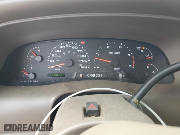 2004 Ford Excursion Limited z VIN 1FMNU42P64EA06742, wystawiony jako Copart lot #71989004 z przebiegiem 238 839 mil mil oraz Szkoda całkowita • Salvage title. Historia ofert i sprzedaży dostępna na DreamBid. Obrazek 9.