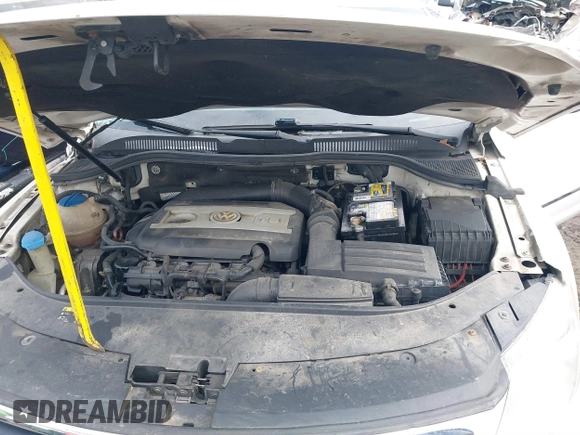 2010 Volkswagen CC Sport with VIN WVWMP7AN0AE539755, listed as a IAAI auction lot 41689569 with 169,004 mi miles and . Bid and sale history available at DreamBid. Image 10.
