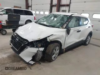2022 Nissan Kicks S with VIN 3N1CP5BV1NL506724, listed as a IAAI auction lot 41757513 with 44,269 mi miles. Bid and sale history available at carsss.com. Image 17.