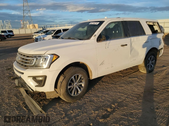 2019 Ford Expedition XL z VIN 1FMJU1GT4KEA06366, wystawiony jako Copart lot #82216214 z przebiegiem 158 704 mil mil oraz Czysty tytuł • Clean title. Historia ofert i sprzedaży dostępna na DreamBid. Obrazek 1.