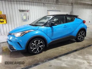 2019 Toyota C-HR XLE with VIN NMTKHMBX3KR094697, listed as a Copart auction lot 54321035 with 131,753 mi miles and Salvage Title. Bid and sale history available at carsss.com. Image 1.