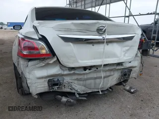 2015 Nissan Altima SL z VIN 1N4AL3AP7FC134199, wystawiony jako IAAI lot #41942234 z przebiegiem 138 442 mil mil oraz . Historia ofert i sprzedaży dostępna na DreamBid. Obrazek 6.