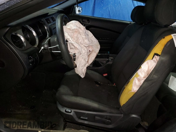 2014 Ford Mustang V6 with VIN 1ZVBP8AM3E5307030, listed as a Copart auction lot 51535065 with 85,466 mi miles and Salvage Title. Bid and sale history available at DreamBid. Image 7.