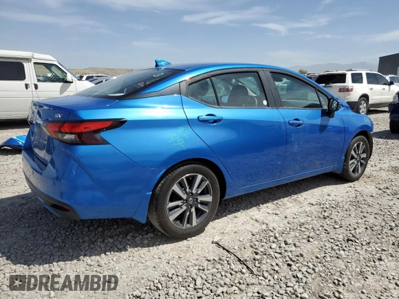 2020 Nissan Versa SV z VIN 3N1CN8EV4LL870555, wystawiony jako Copart lot #56650675 z przebiegiem 49 724 mil mil oraz Szkoda całkowita • Salvage title. Historia ofert i sprzedaży dostępna na DreamBid. Obrazek 3.