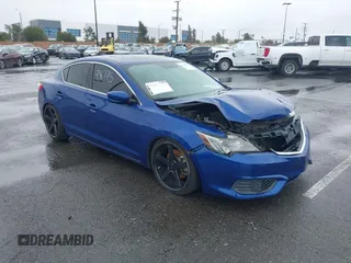 2016 Acura ILX w/Premium Pkg with VIN 19UDE2F72GA005211, listed as a IAAI auction lot 41498775 with 102,367 mi miles. Bid and sale history available at carsss.com. Image 1.