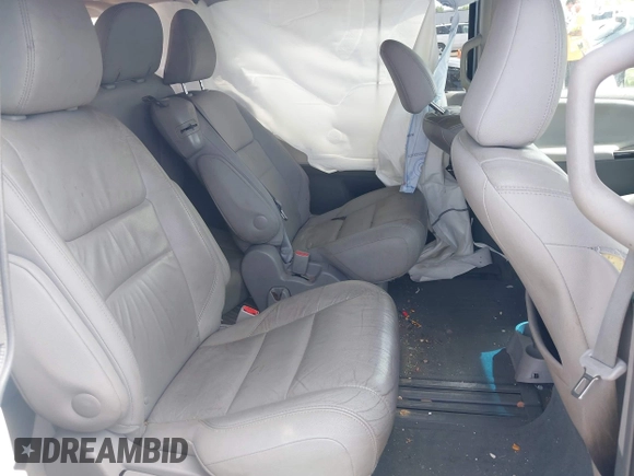 2015 Toyota Sienna XLE with VIN 5TDYK3DC3FS609947, listed as a IAAI auction lot 42097199 with Not provided miles and . Bid and sale history available at DreamBid. Image 8.