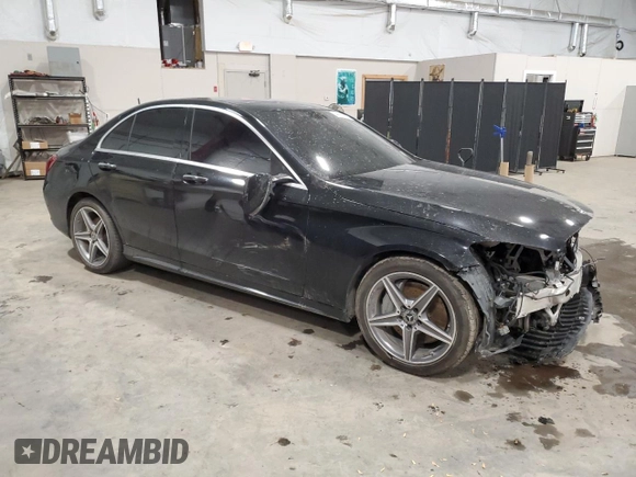 2018 Mercedes-Benz C 300 with VIN 55SWF4KB9JU258906, listed as a Copart auction lot 49953165 with 40,492 mi miles and Salvage Title. Bid and sale history available at DreamBid. Image 4.