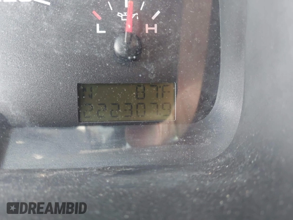 2004 Ford F-150 XL с VIN 1FTPX12504FA23905, выставлен на аукционе IAAI как лот 42321422 с пробегом 222 307 миль миль и . История ставок и продаж доступна на DreamBid. Изображение 7.