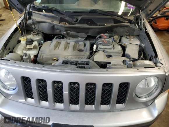 2015 Jeep Patriot Sport with VIN 1C4NJRBB2FD366016, listed as a Copart auction lot 45693335 with 149,417 mi miles and Salvage Title. Bid and sale history available at carsss.com. Image 12.